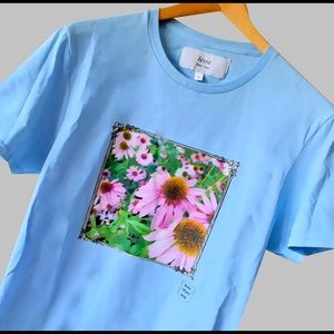 Blue Daisy T-Shirt